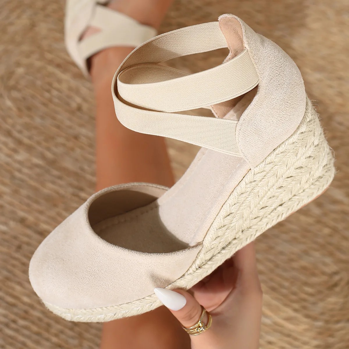 Wedge Espadrille Women - Damskie espadryle na koturnie z zakrytymi