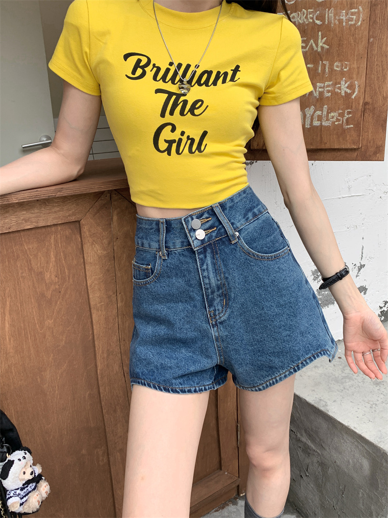 Niebieskie jeansowe szorty dam – Shorts Denim Frayed recenzja i cena
